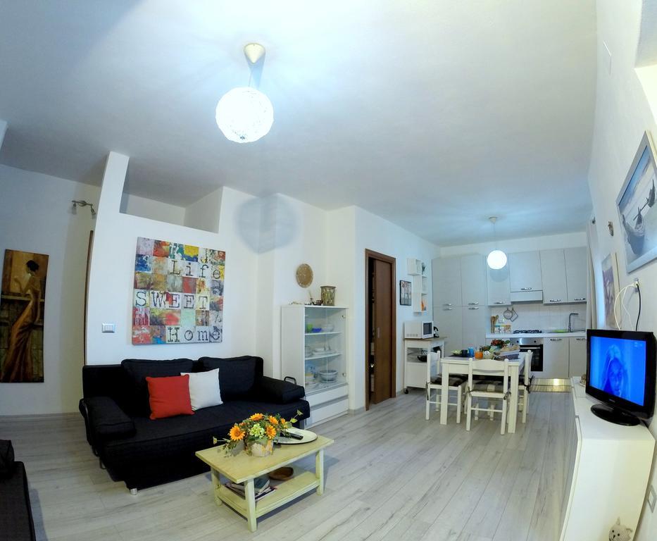 Appartamento In Villa ヴァッレドーリア 部屋 写真